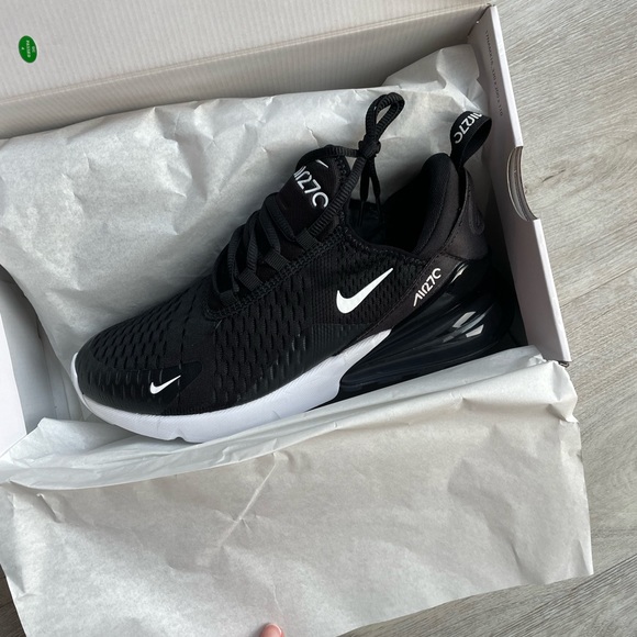 Nike Air Max 270 Women's Shoes - Picture 2 of 10